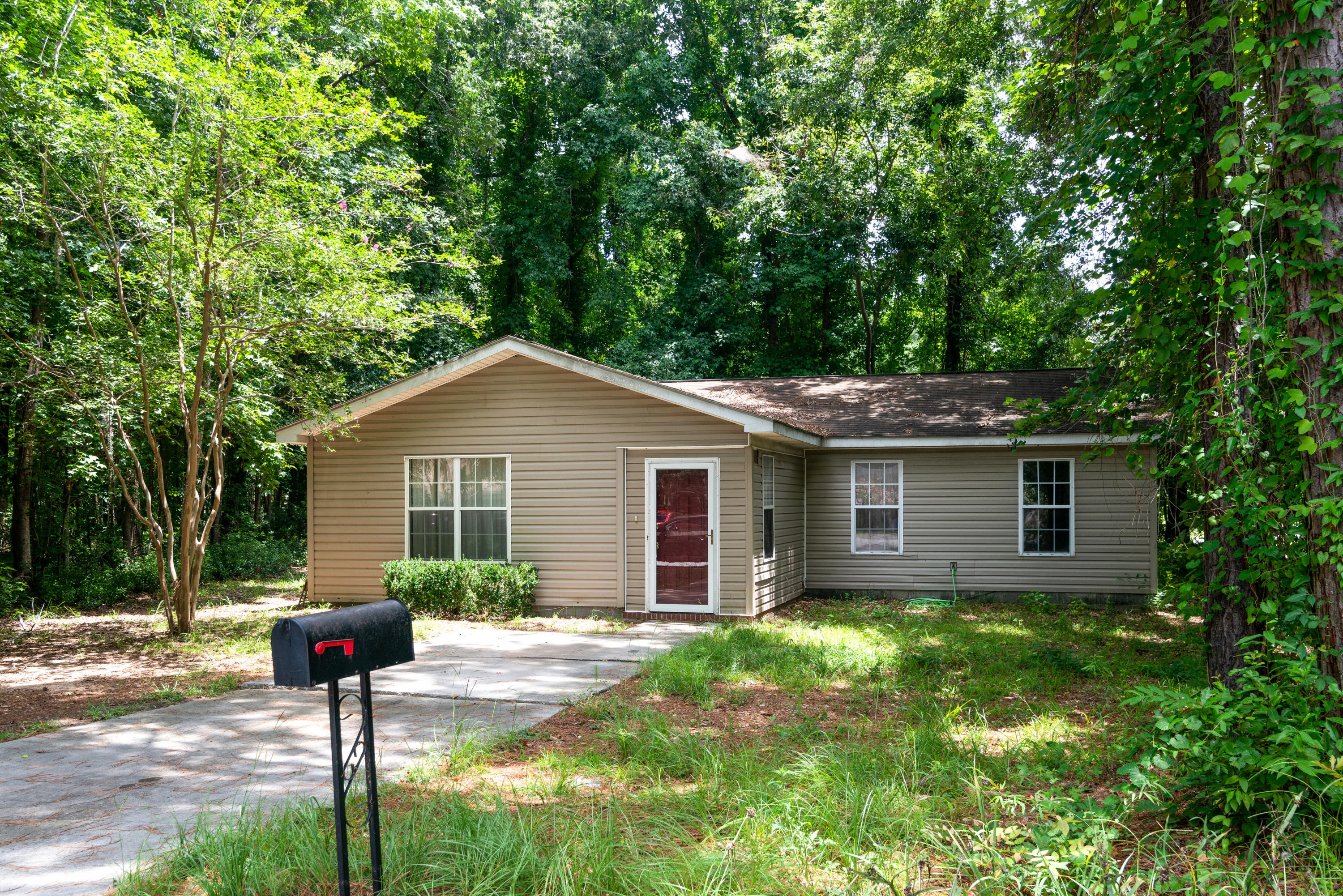 4073 Prosperity Road Johns Island, SC 29455 - Photo 1 of 17 ng1807172-2002