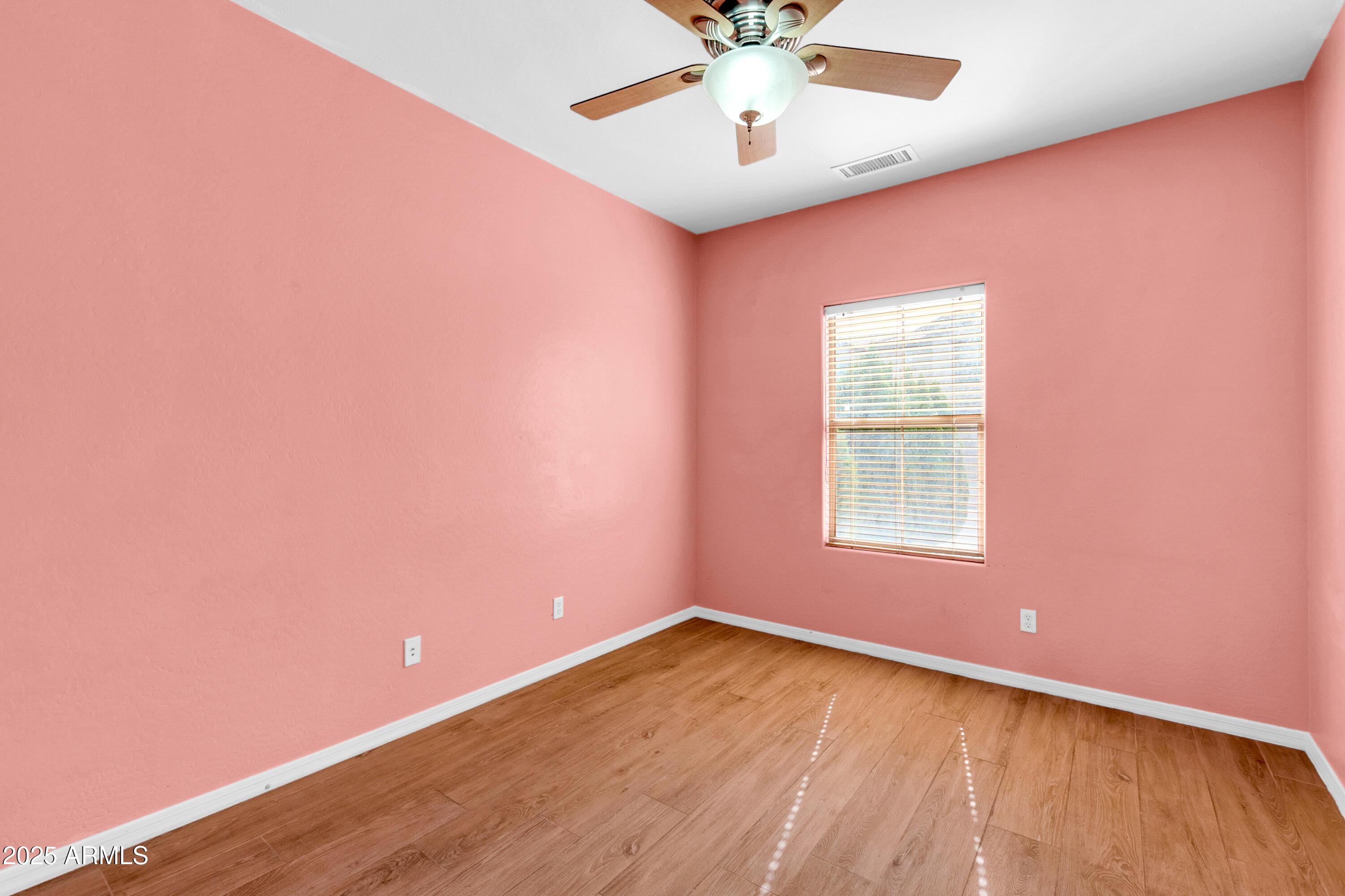 2040 West Kathleen Road Phoenix, AZ 85023 - Photo 27 of 44 Photo #27