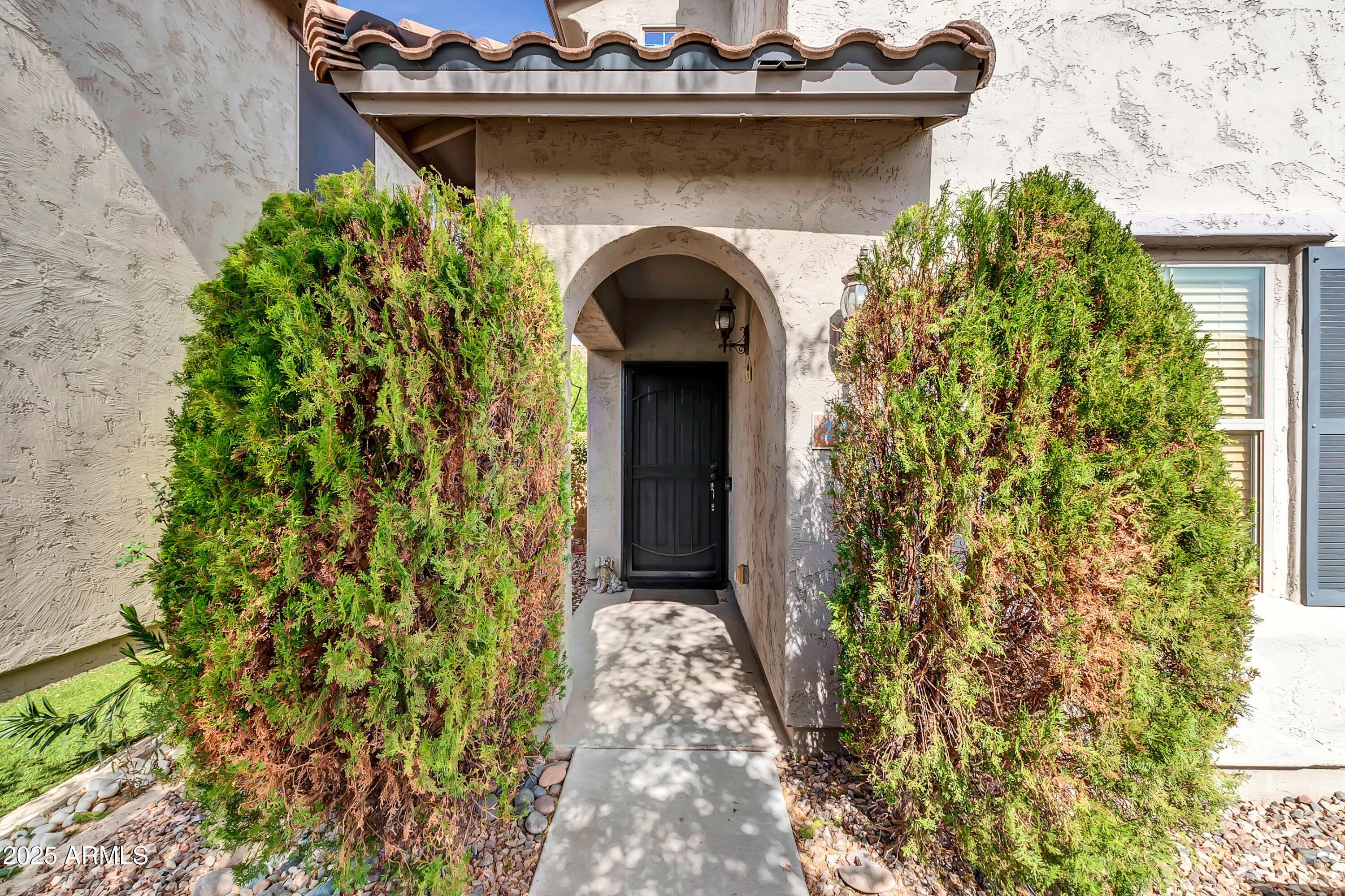 2040 West Kathleen Road Phoenix, AZ 85023 - Photo 3 of 44 Photo #3