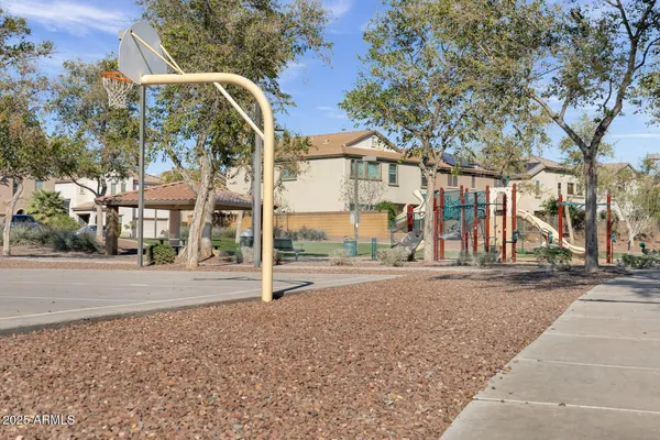 $2,599 | 2040 West Kathleen Road, Phoenix, AZ 85023