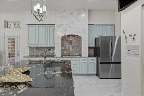 $790,000 | 6375 Pecan Hollow Lane, Burleson, TX 76028