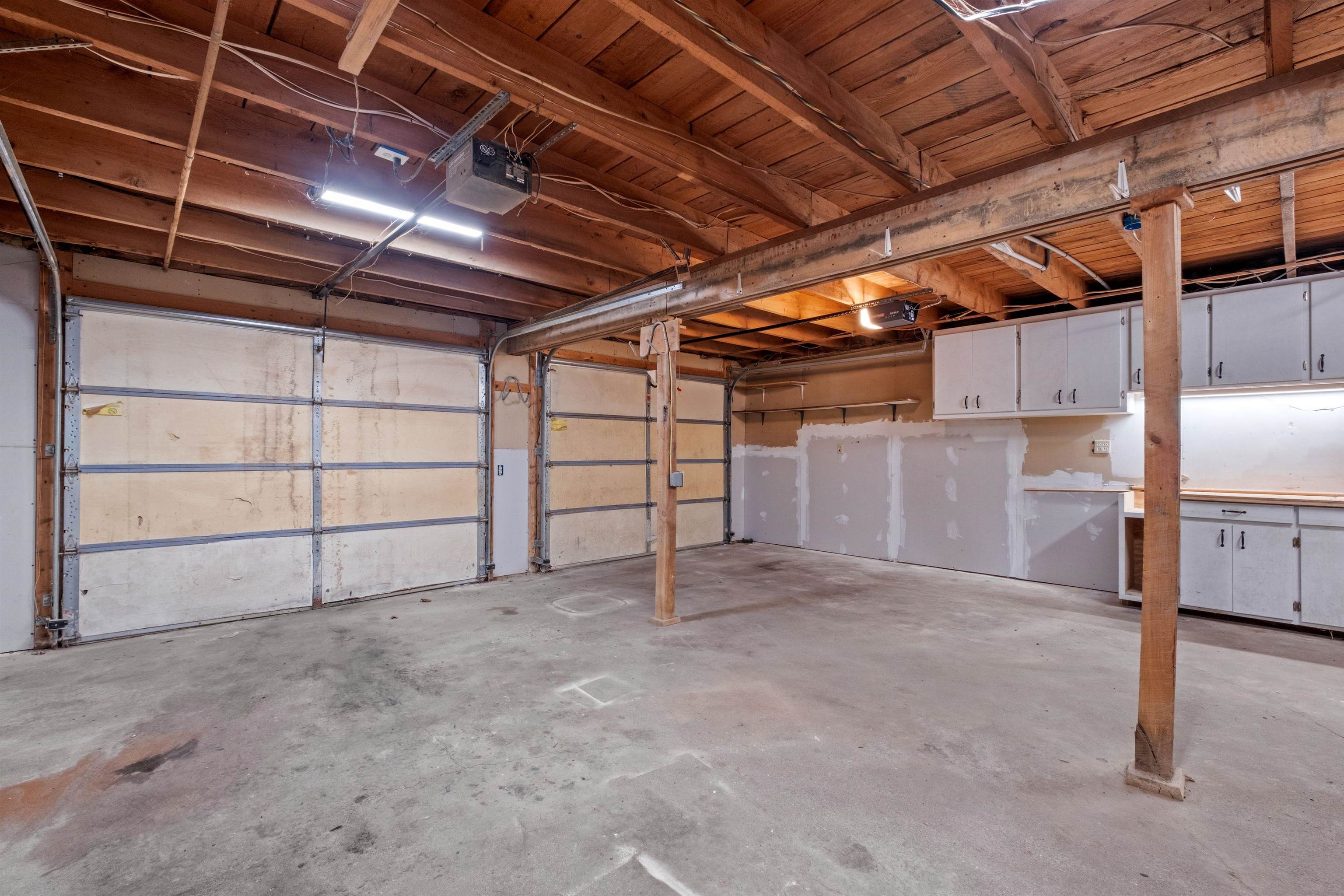 4256 Middlebrook Road Fairlee, VT 05045 - Photo 3 of 48