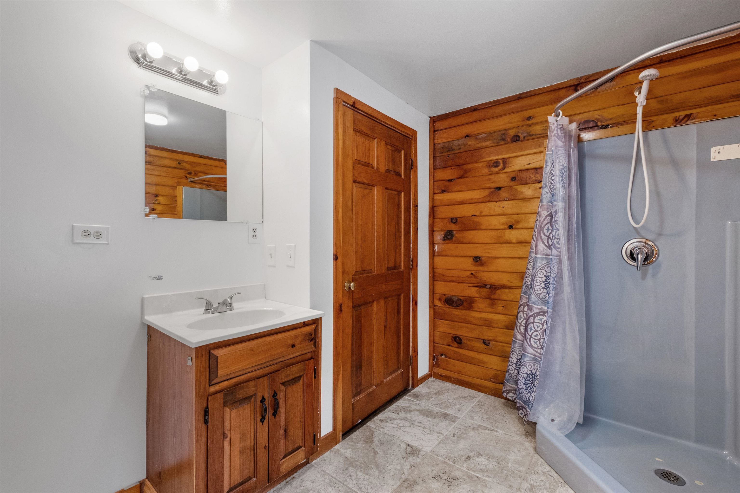 4256 Middlebrook Road Fairlee, VT 05045 - Photo 36 of 48