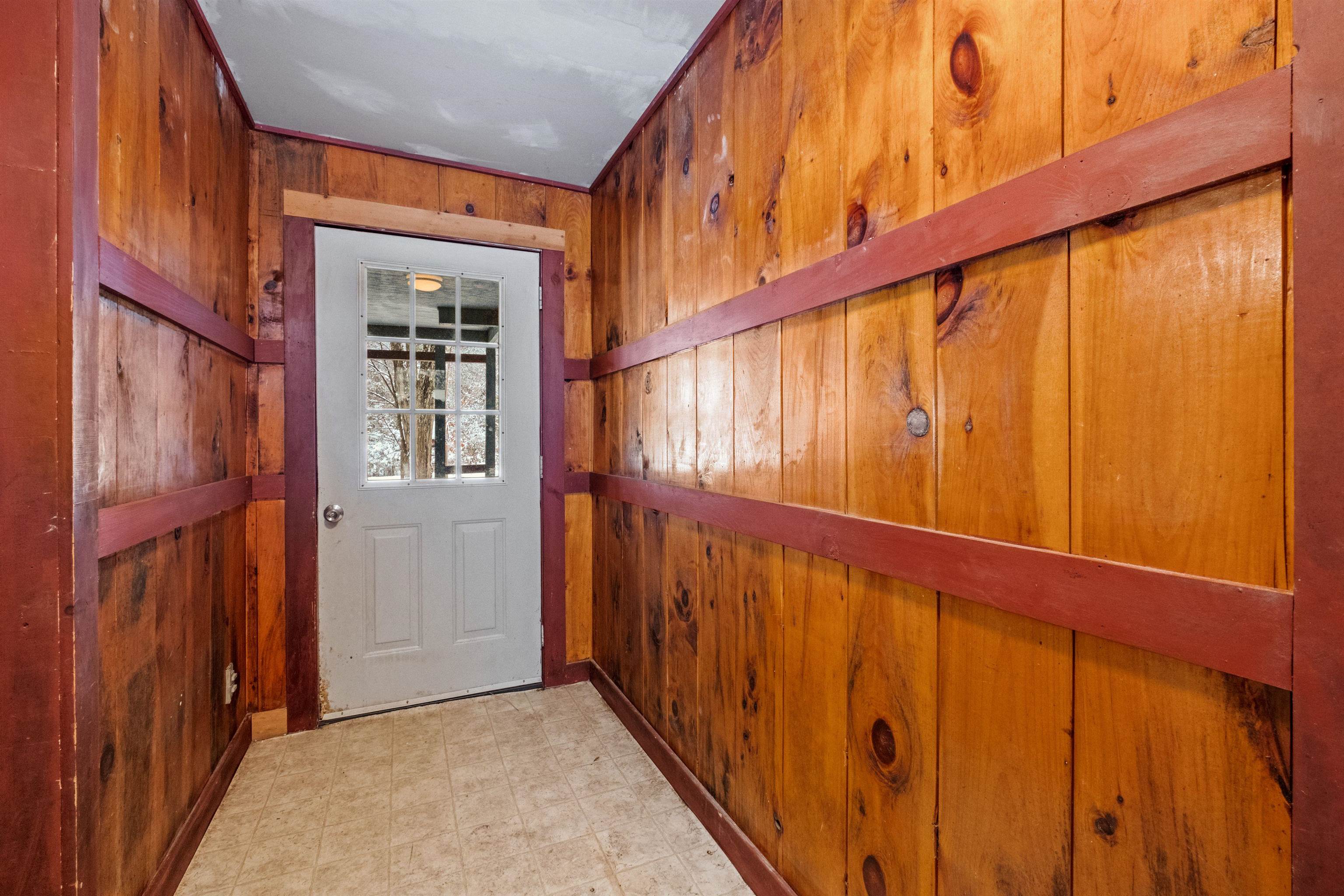 4256 Middlebrook Road Fairlee, VT 05045 - Photo 5 of 48