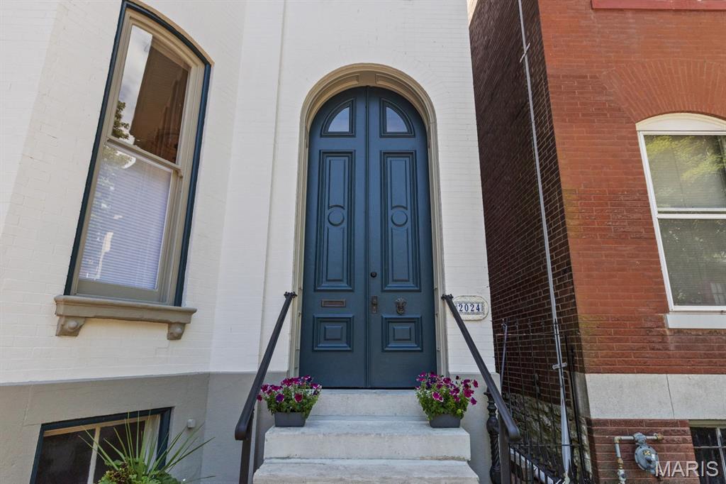 2024 Rutger Street St. Louis, MO 63104 - Photo 5 of 34
