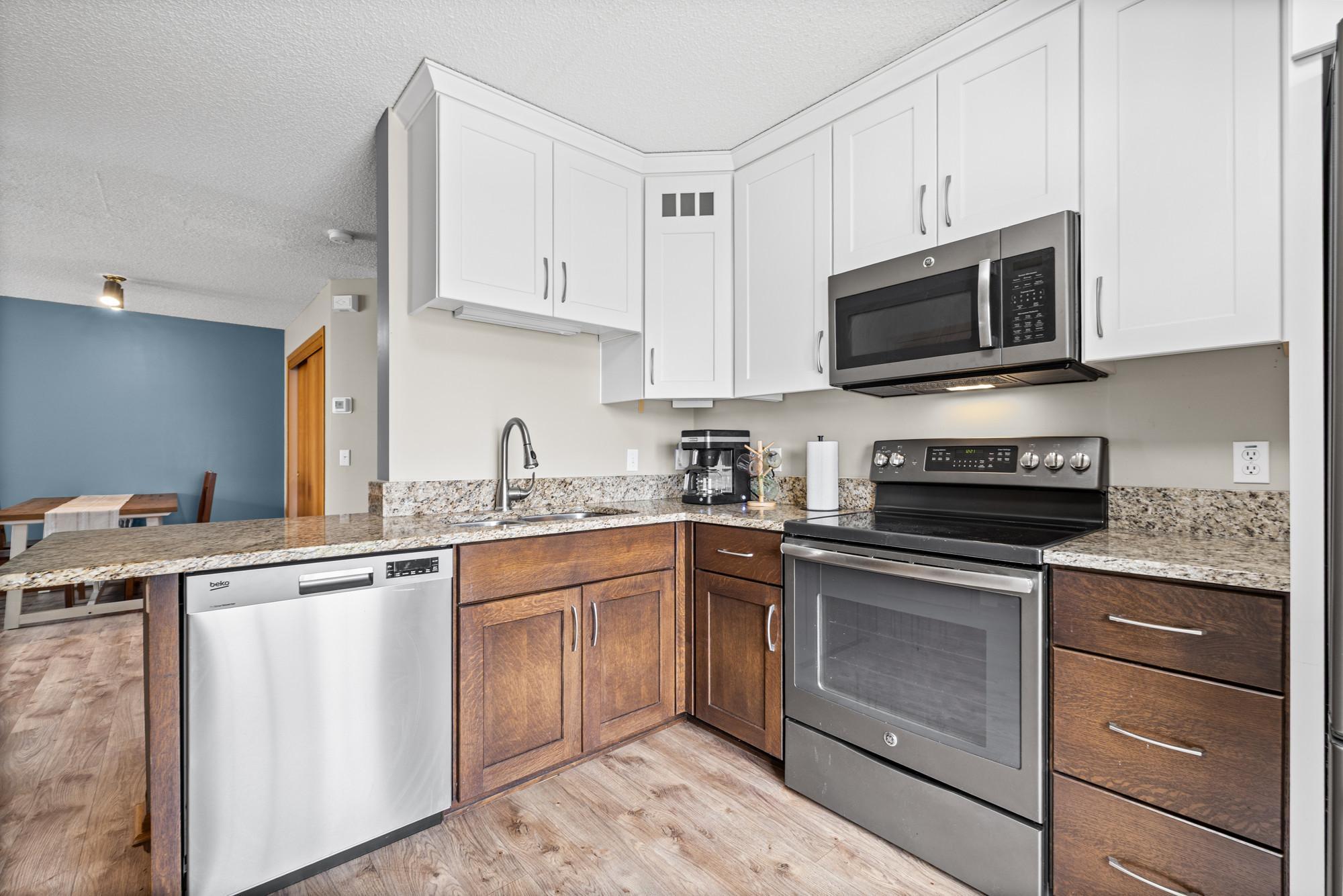 14744 Excelsior Lane, Unit 21 Apple Valley, MN 55124 - Photo 11 of 28