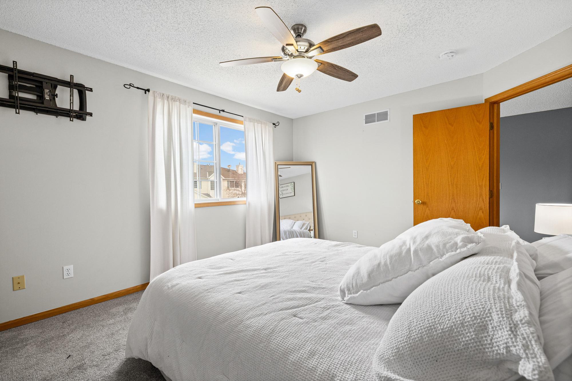 14744 Excelsior Lane, Unit 21 Apple Valley, MN 55124 - Photo 20 of 28
