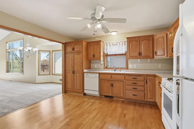 $399,999 | 5585 129th Drive North, Hugo, MN 55038