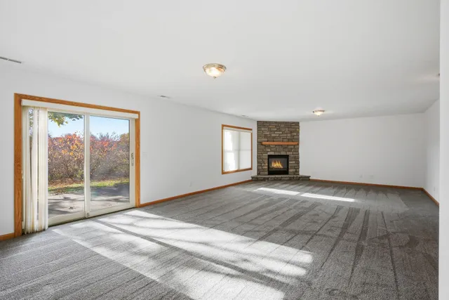 $399,999 | 5585 129th Drive North, Hugo, MN 55038