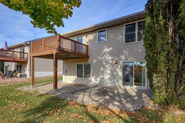 $399,999 | 5585 129th Drive North, Hugo, MN 55038