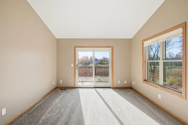 $399,999 | 5585 129th Drive North, Hugo, MN 55038