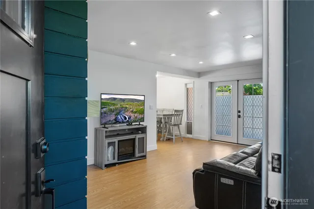 $599,000 | 1814 7th Street, Marysville, WA 98270