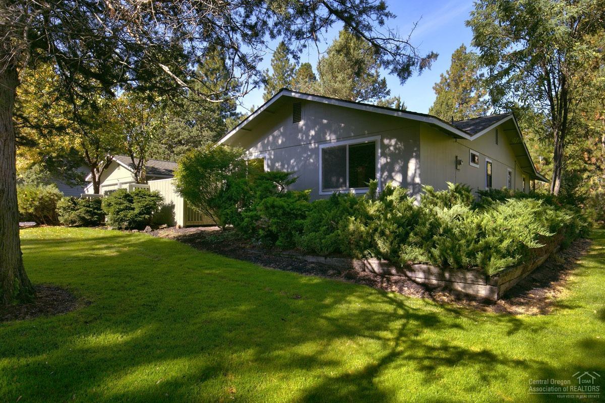 20360 Strawline Road Bend, OR 97702 - Photo 23 of 25 Additional Photo