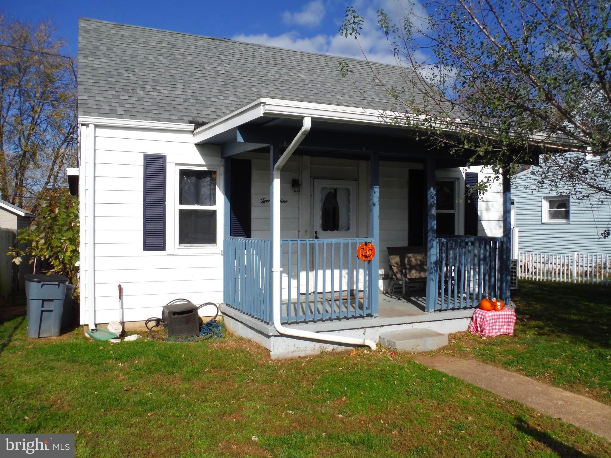 29 Avenal Road Baltimore, MD 21221 - Photo 2 of 29