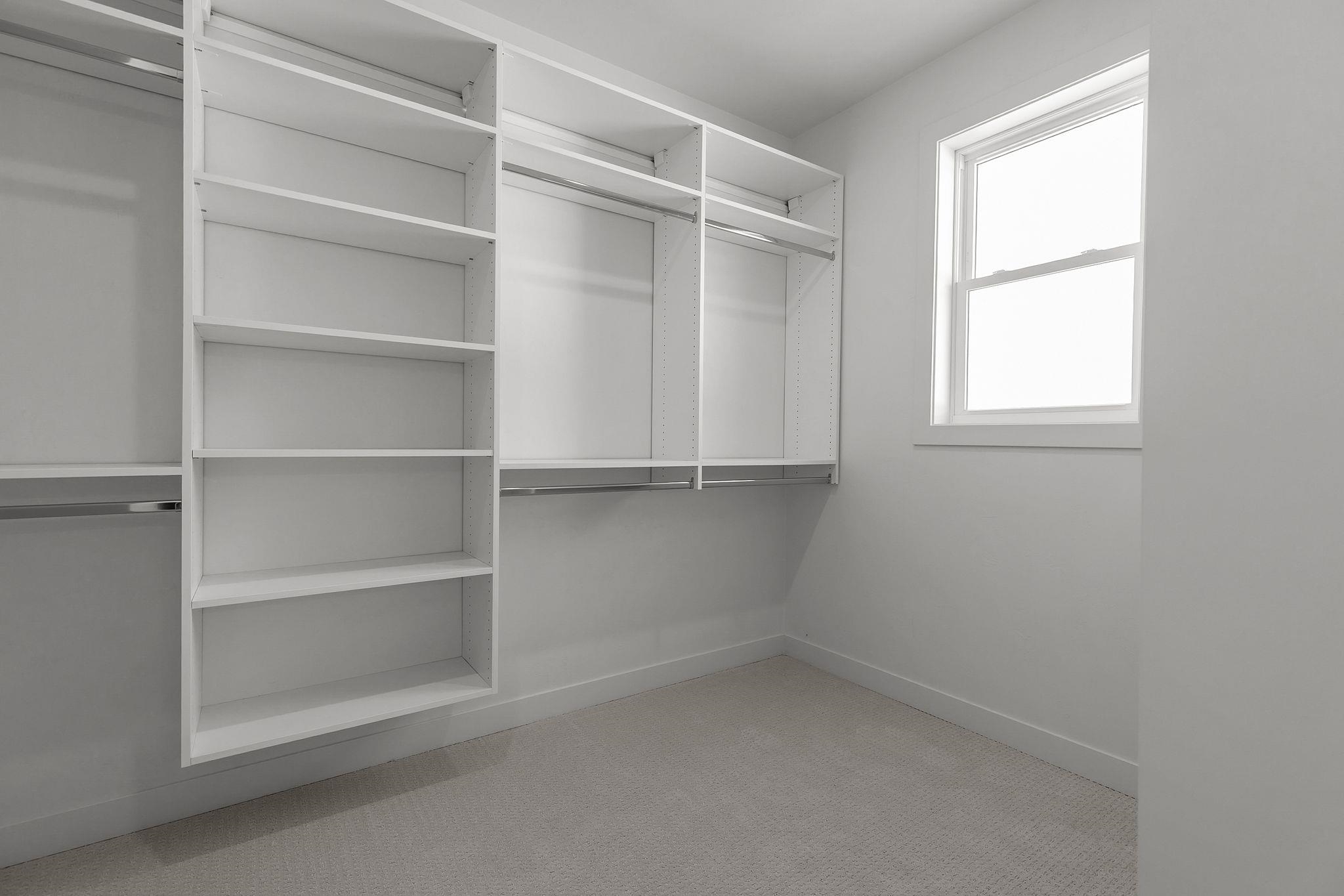 N8881 Killarney Way Menasha, WI 54952 - Photo 19 of 45