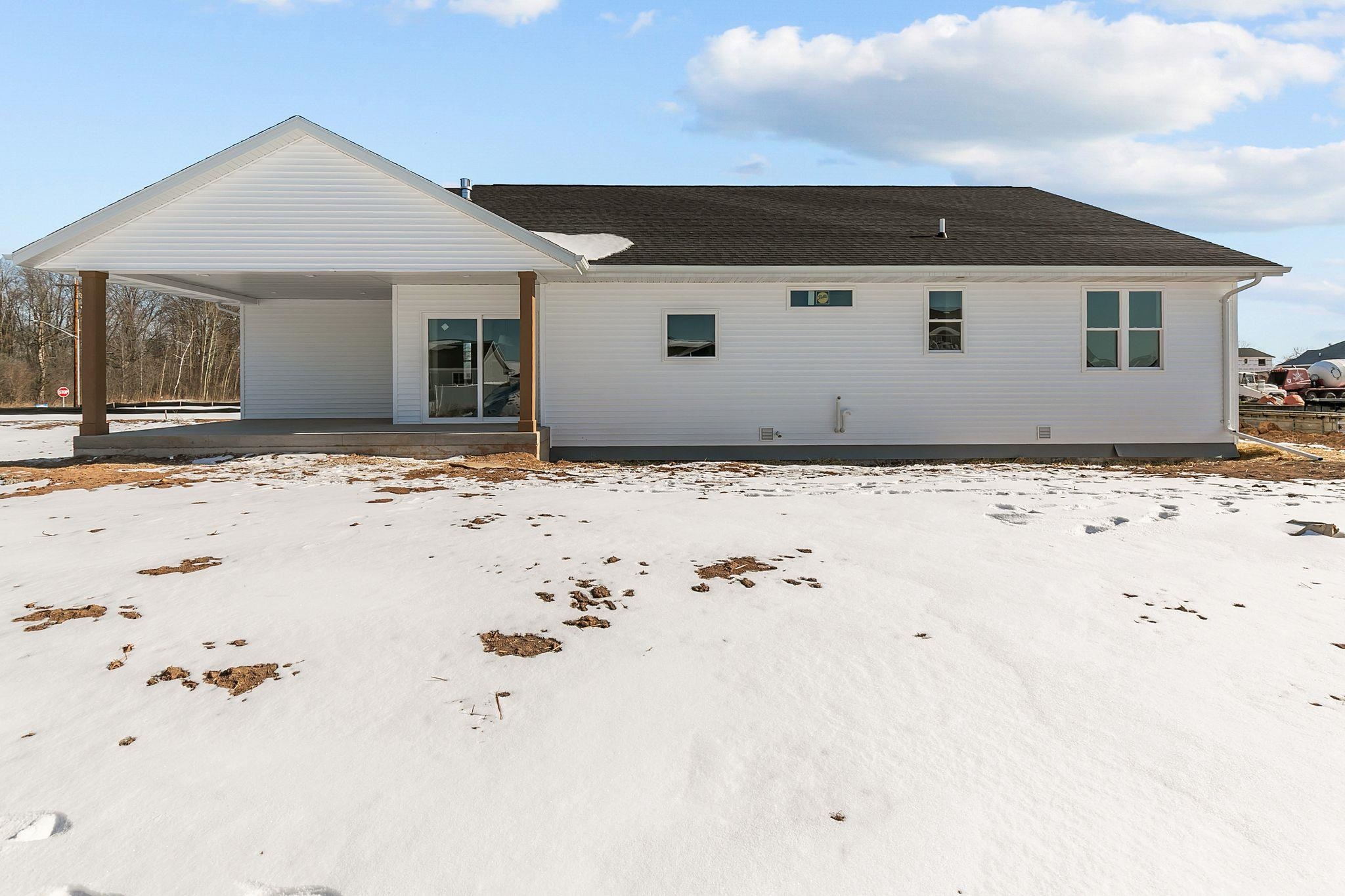 N8881 Killarney Way Menasha, WI 54952 - Photo 2 of 45