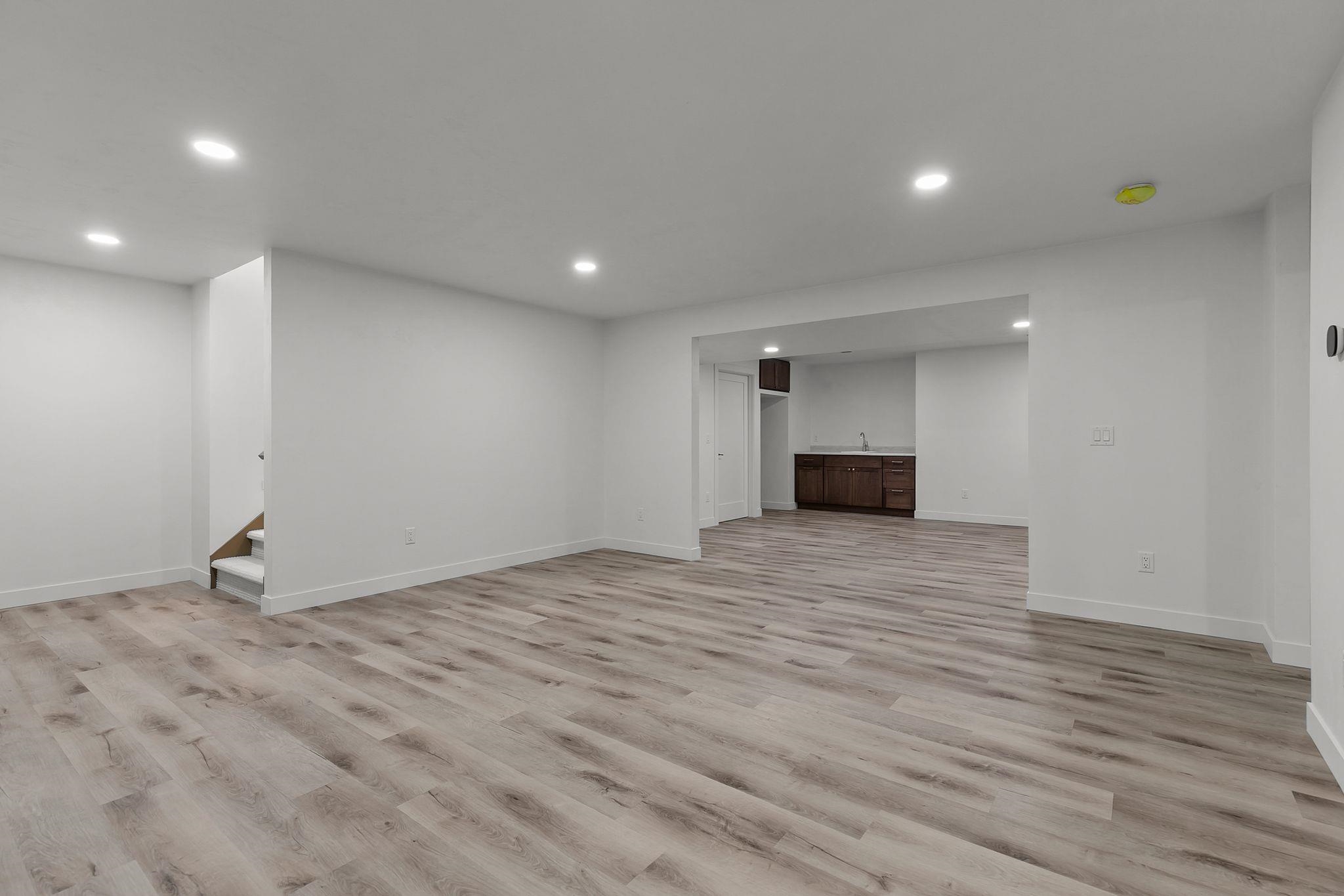 N8881 Killarney Way Menasha, WI 54952 - Photo 33 of 45