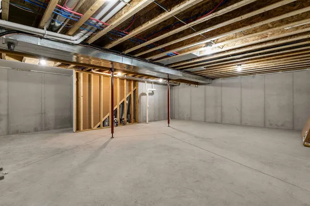 $649,900 | N8881 Killarney Way, Menasha, WI 54952