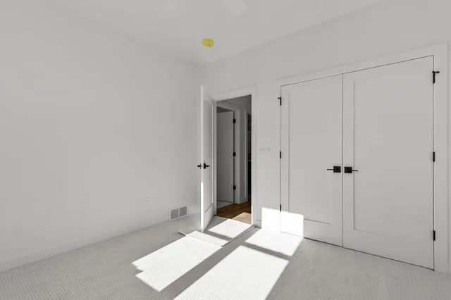 $649,900 | N8881 Killarney Way, Menasha, WI 54952