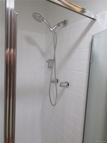 $488,500 | 3760 South Roslyn Way, Denver, CO 80237