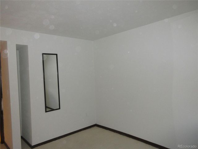 $488,500 | 3760 South Roslyn Way, Denver, CO 80237