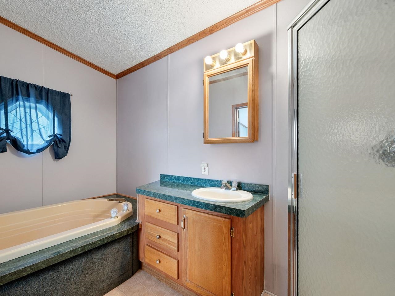 669 Buttolph Road Shoreham, VT 05778 - Photo 18 of 44