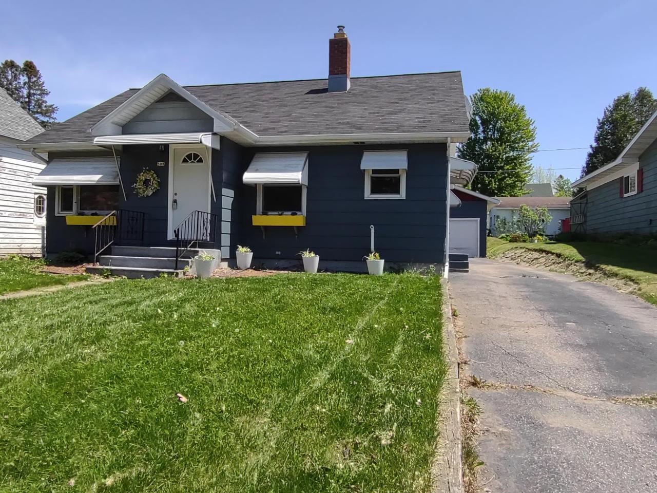 508 Hemlock Street Rhinelander, WI 54501 - Photo 2 of 21 Gallery Image 2