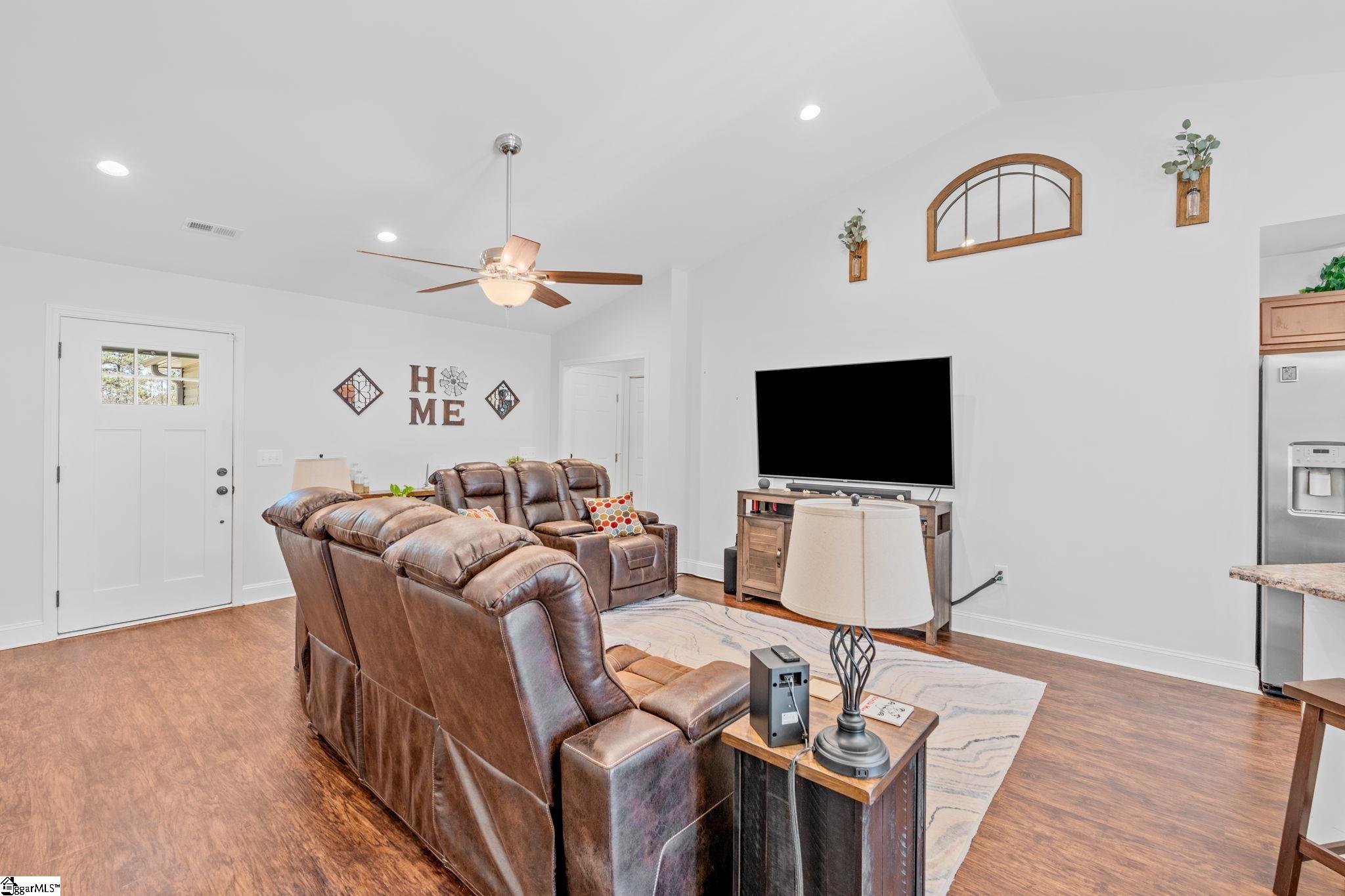 108 Sm Lyerly Road Anderson, SC 29621 - Photo 10 of 48