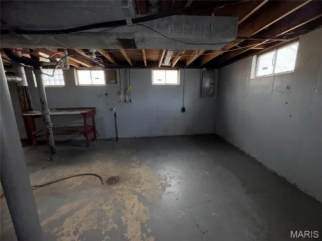 $129,900 | 1765 Cargill Drive, St. Louis, MO 63136