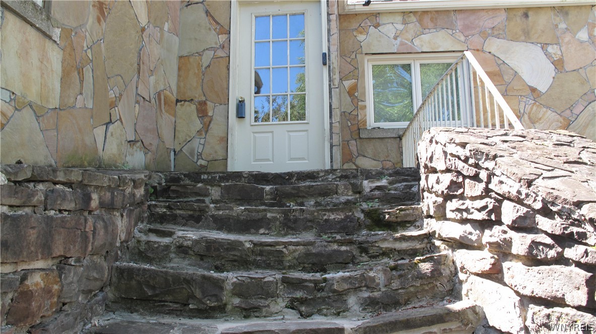4719 Cottage Road Royalton, NY 14067 - Photo 3 of 37 Gallery Image 3