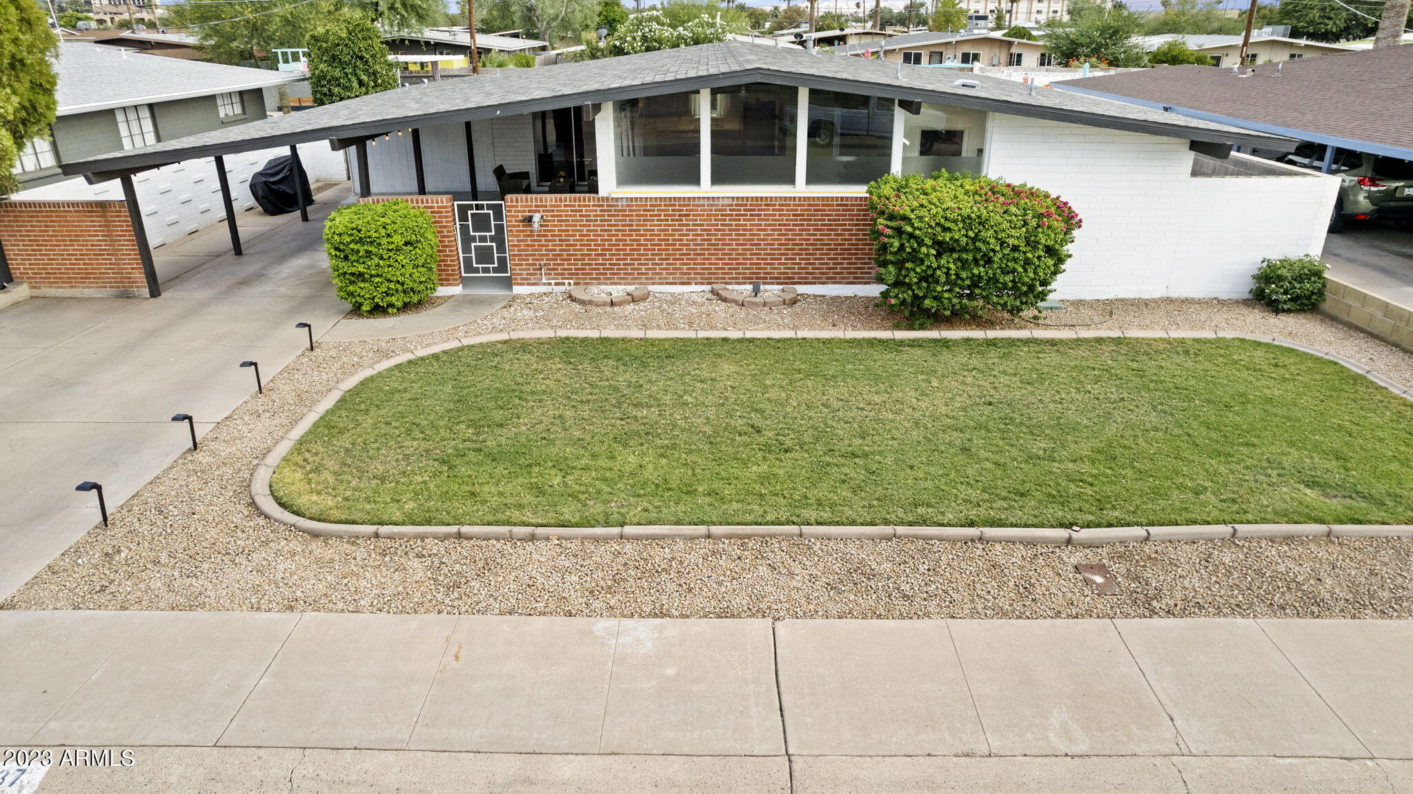 4137 East Granada Road Phoenix, AZ 85008 - Photo 3 of 59 Manicured front yard
