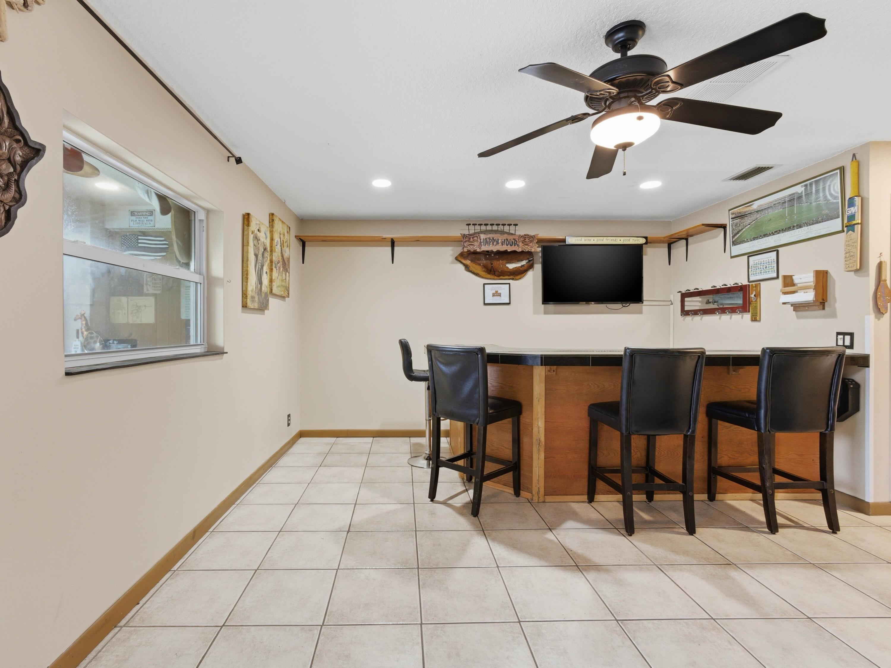 21321 Sawmill Court Boca Raton, FL 33498 - Photo 18 of 56 Family