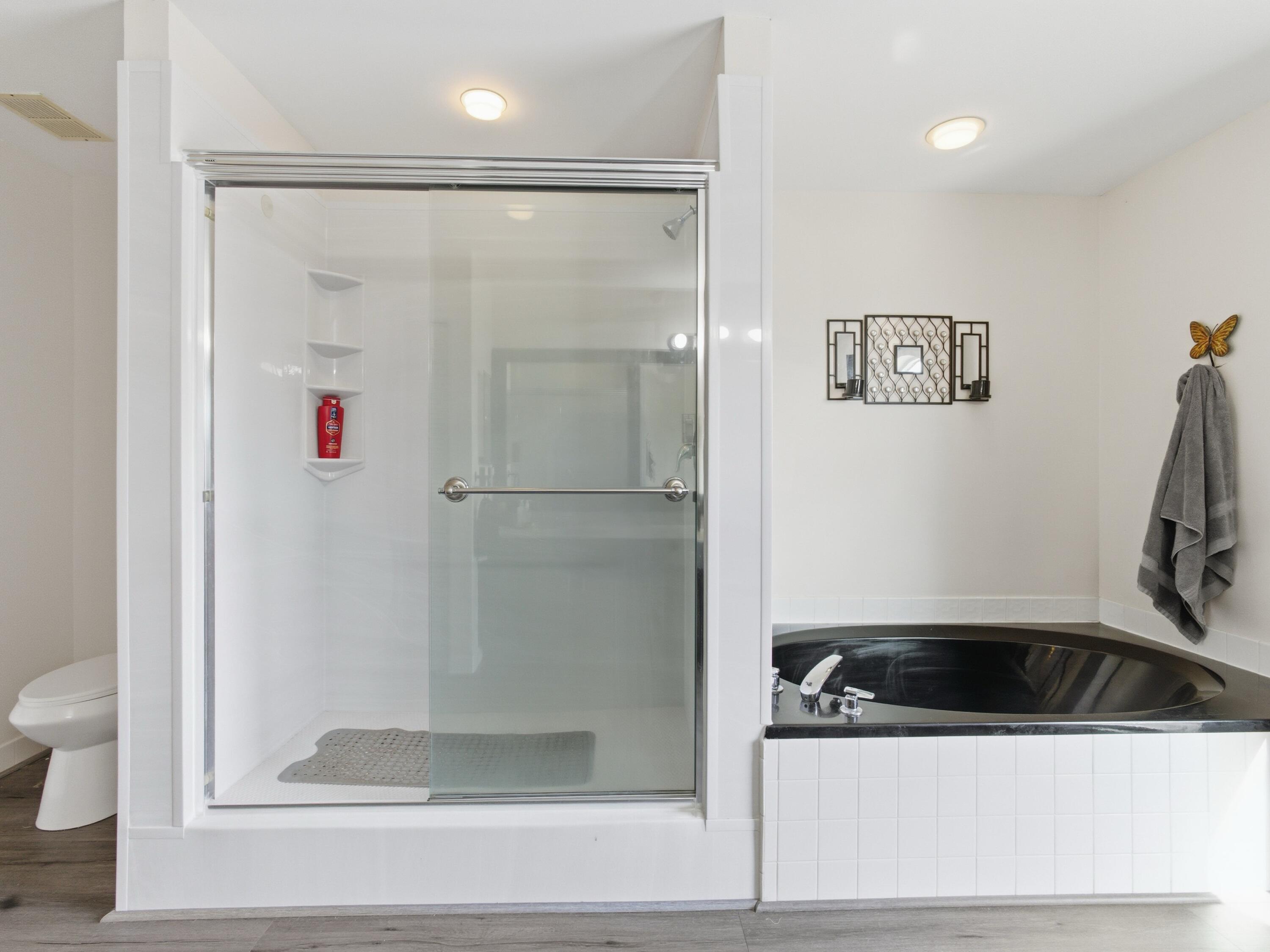 21321 Sawmill Court Boca Raton, FL 33498 - Photo 39 of 56 Primary Bathroom 2