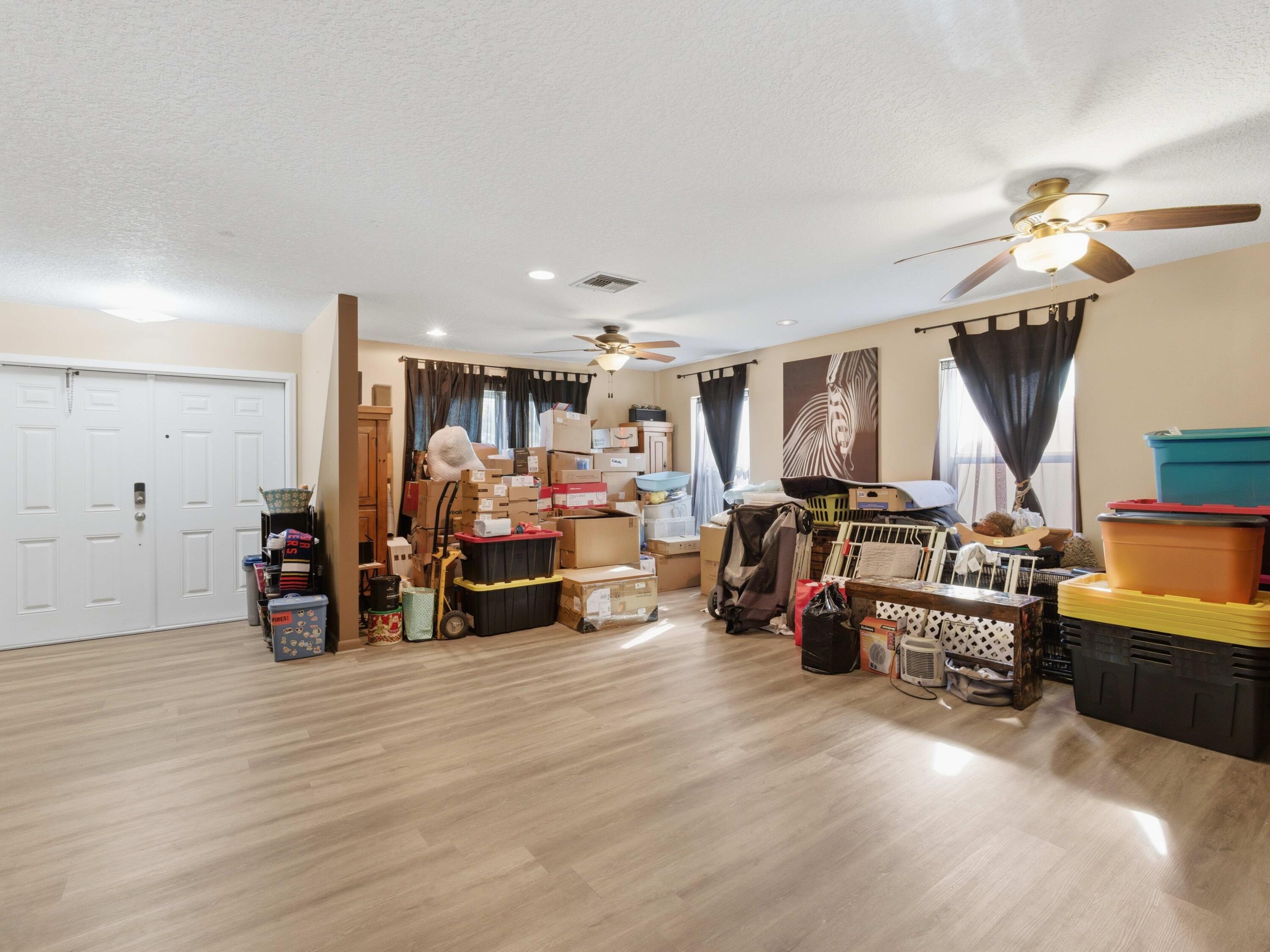 21321 Sawmill Court Boca Raton, FL 33498 - Photo 7 of 56 Foyer Living