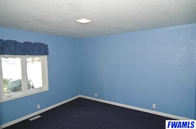 -101 Meadowmere Butler, IN 46721 - Photo 18 of 22