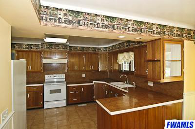 -101 Meadowmere Butler, IN 46721 - Photo 8 of 22