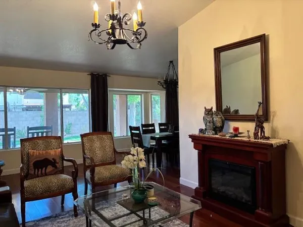 $2,550 | 3361 East Sequoia Drive, Phoenix, AZ 85050