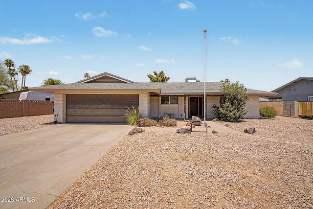 $385,000 | 1750 East Dartmouth Street, Mesa, AZ 85203