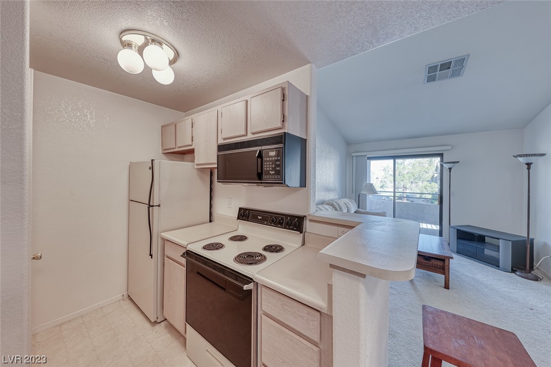 5211 South Lindell Road, Unit 203 Las Vegas, NV 89118 - Photo 11 of 26