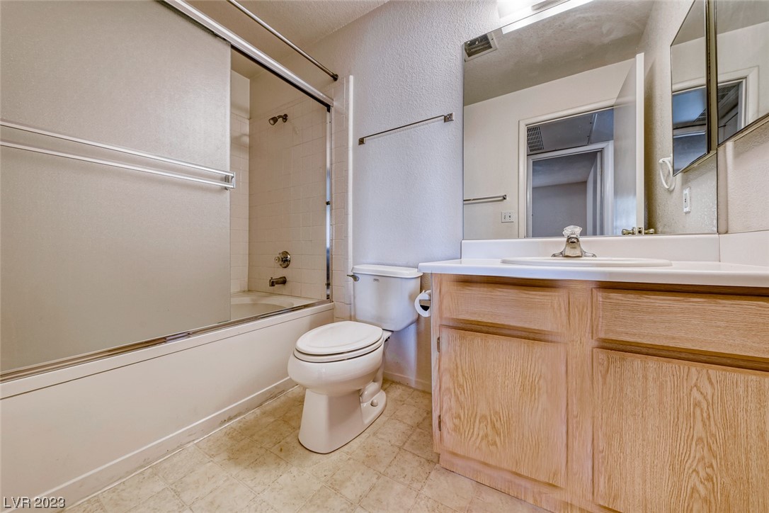 5211 South Lindell Road, Unit 203 Las Vegas, NV 89118 - Photo 17 of 26