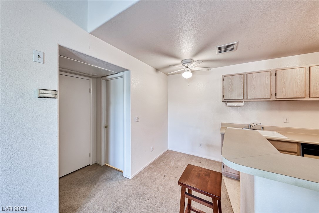 5211 South Lindell Road, Unit 203 Las Vegas, NV 89118 - Photo 9 of 26