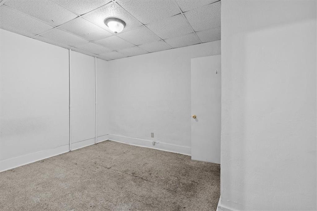 701 Freeport Road Creighton, PA 15030 - Photo 15 of 26 a view of room