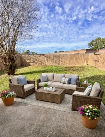 $1,850 | 11830 Oakner Drive, Tomball, TX 77377