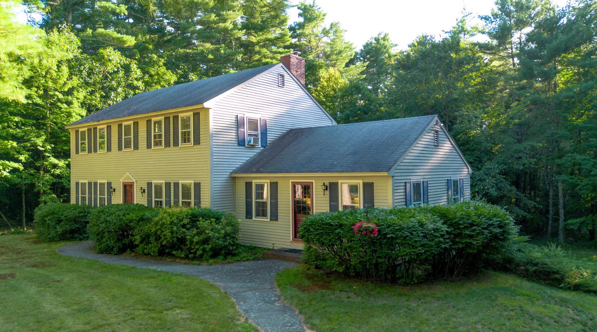 5 Southfield Road Amherst, NH 03031 - Photo 1 of 26 Gallery Image 1