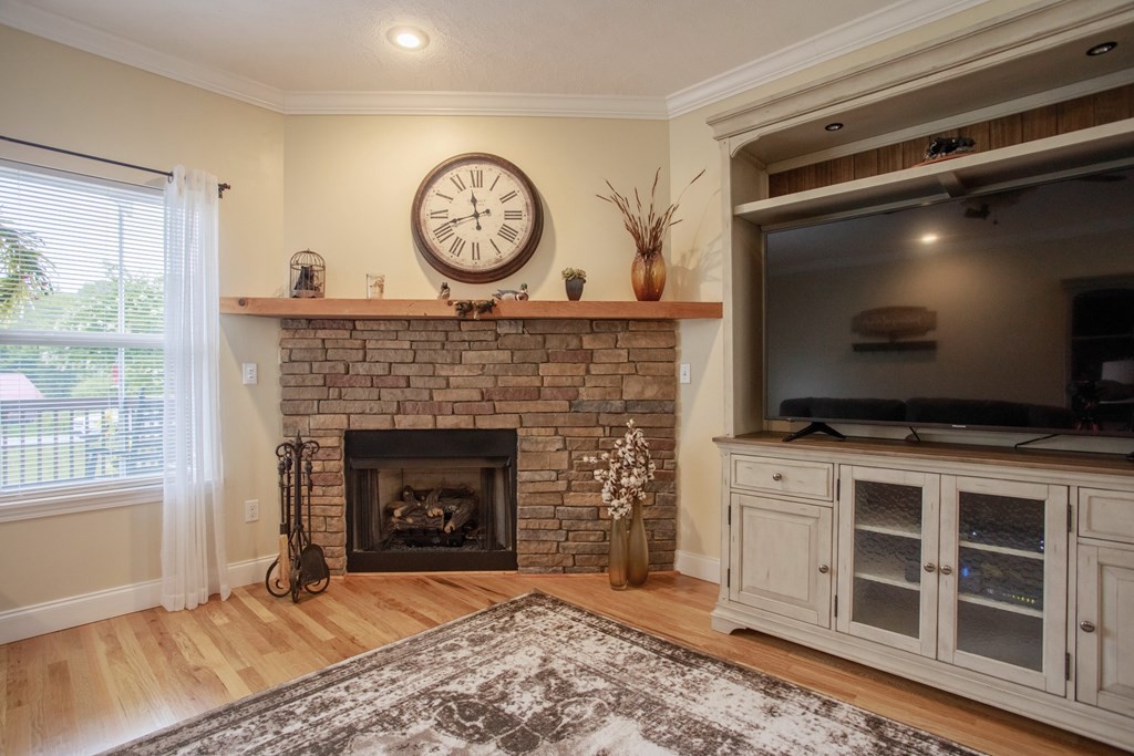 431 Hideaway Ridge Circle Sevierville, TN 37862 - Photo 14 of 57 Gallery Image 14