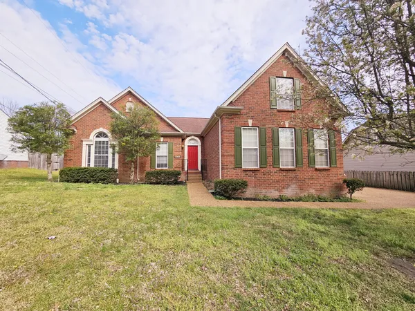 $2,500 | 2408 Bayview Drive, Nashville, TN 37217