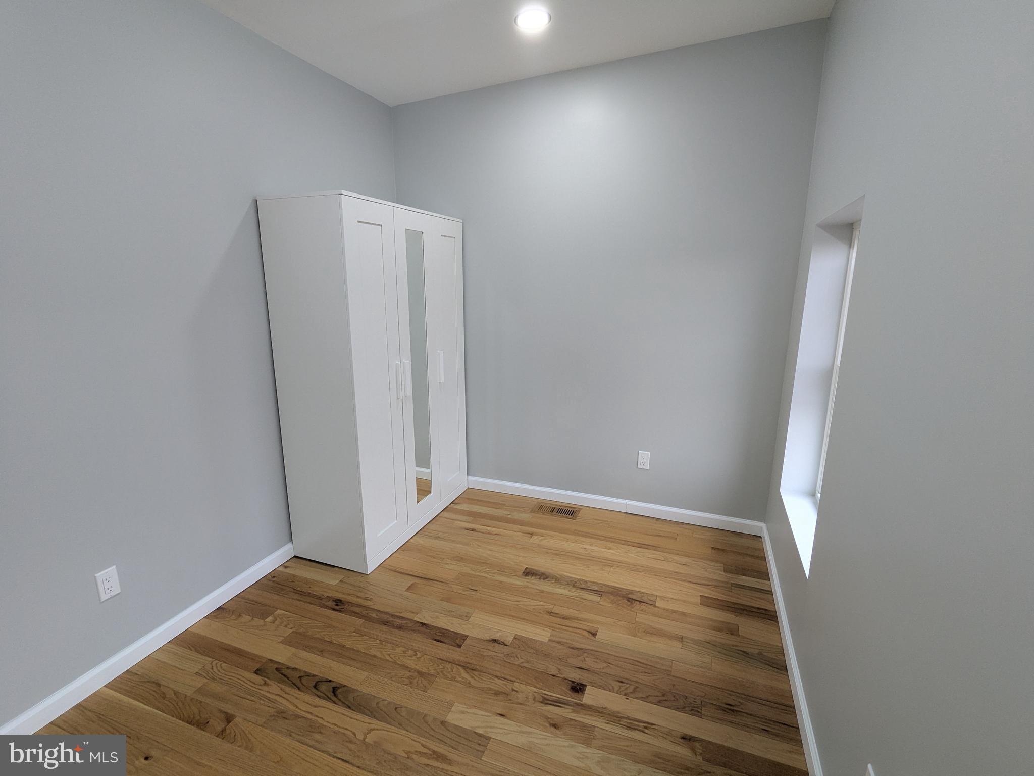 504 North Schroeder Street Baltimore, MD 21223 - Photo 21 of 32 a view of an empty room