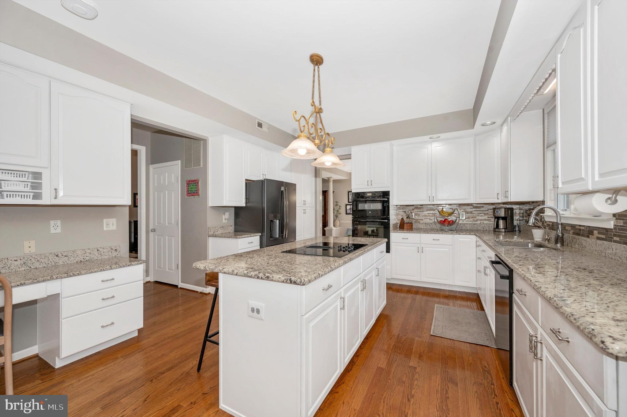 6701 Kings Mill Court Frederick, MD 21702 - Photo 6 of 54 recessed lights, desk and modern design