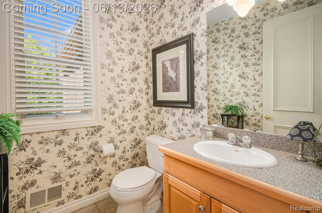 4831 Goodison Pl Drive Rochester, MI 48306 - Photo 20 of 36