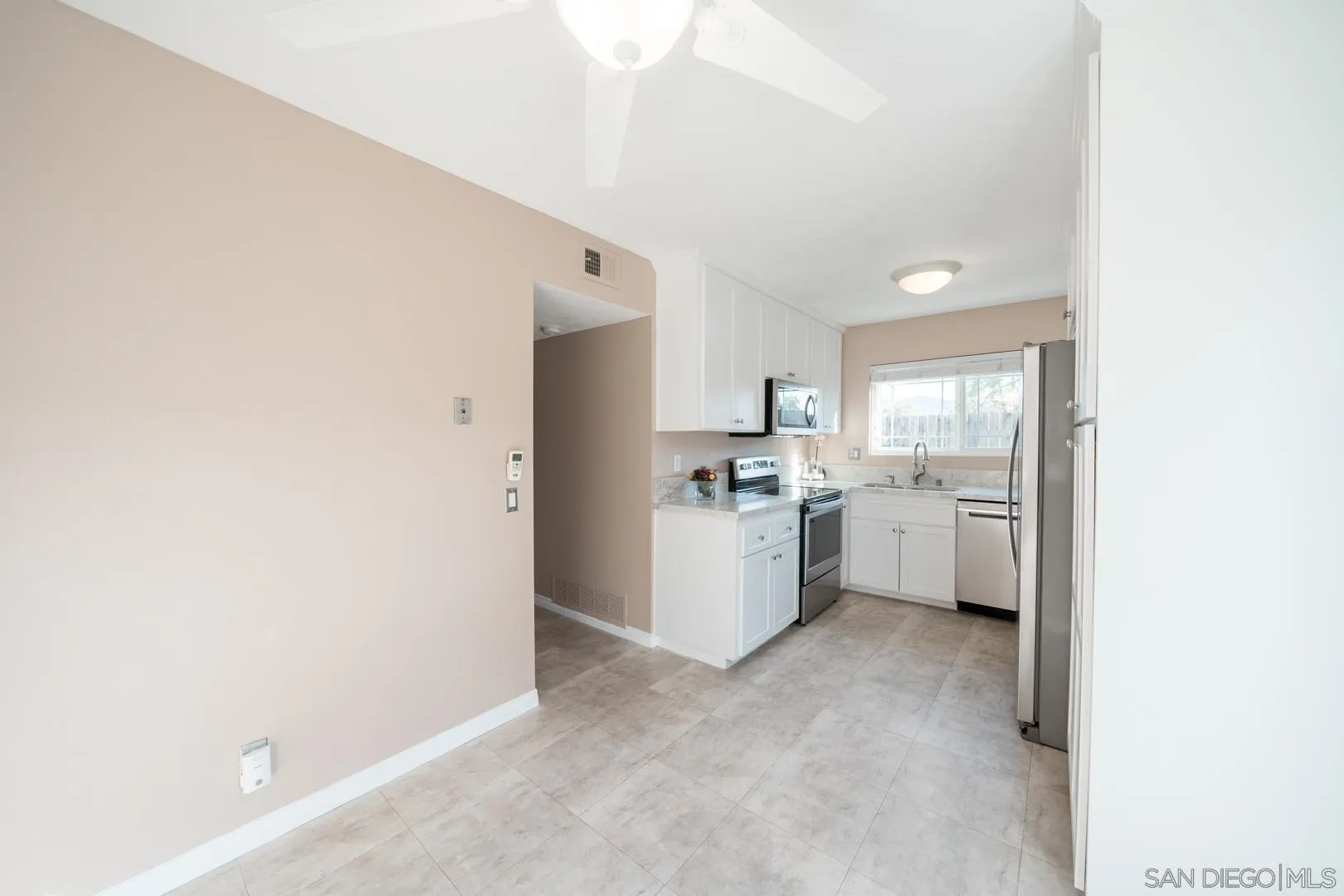 13239 Saddle Ridge Road Lakeside, CA 92040 - Photo 6 of 29 Gallery Image 6